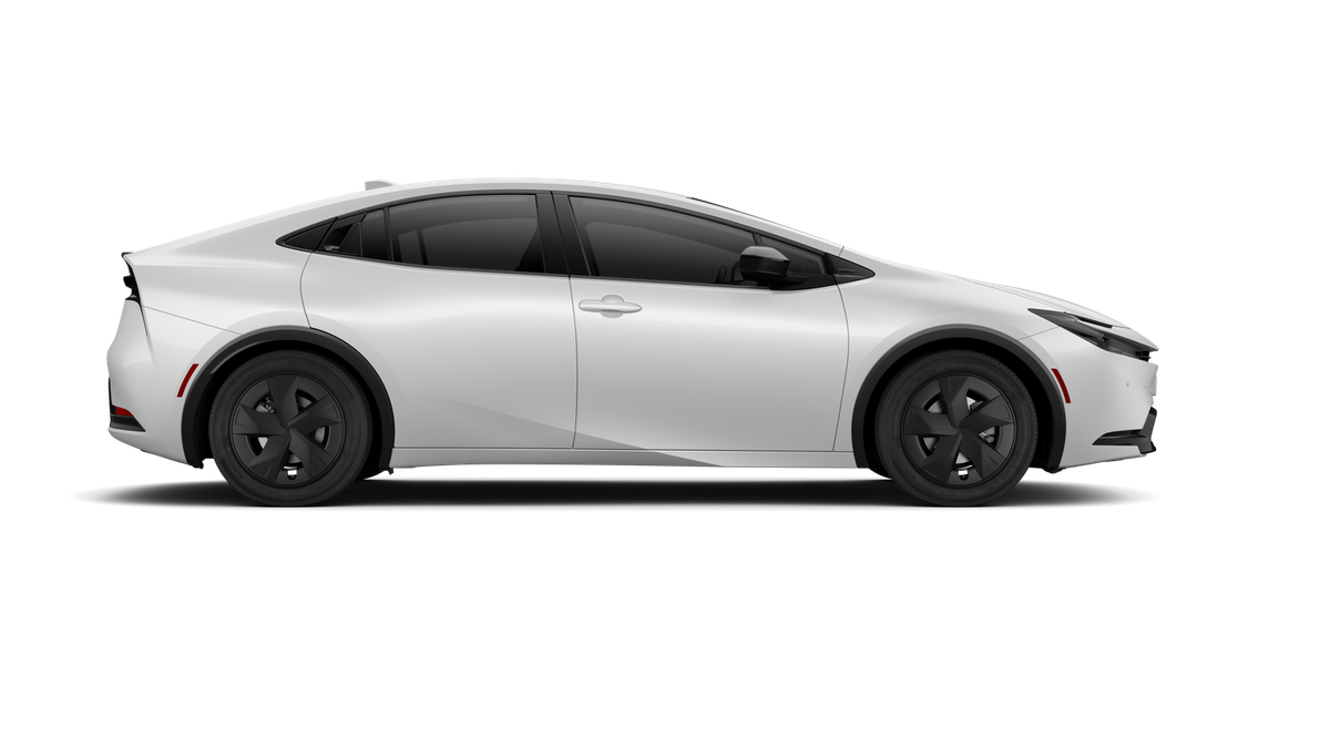 New 2027 Wind Chill Pearl <sup>1</sup> Toyota  LE image 14
