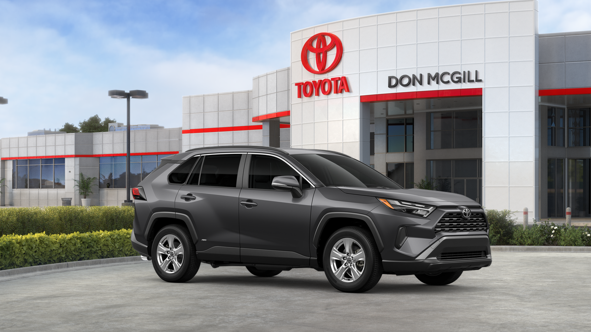 2025 Toyota RAV4 Hybrid XLE photo 7