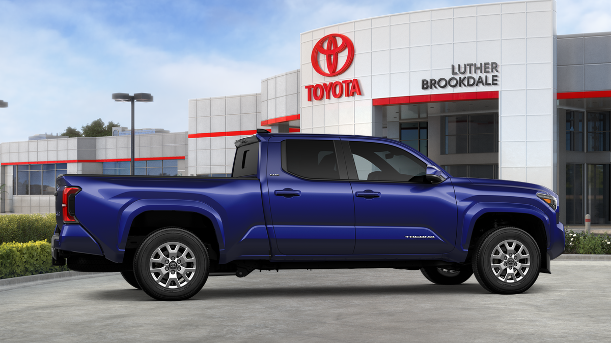 2025 Toyota Tacoma SR5 Double Cab photo 12