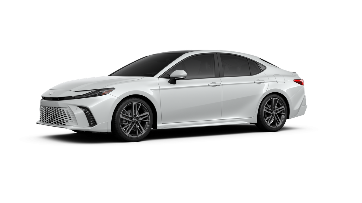 New 2026 Wind Chill Pearl <sup>1</sup> Toyota  XSE image 3