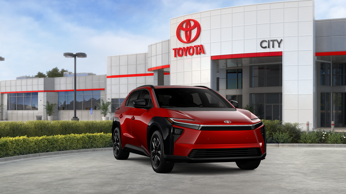 New 2026 Supersonic Red <sup>1</sup> Toyota  XLE image 18