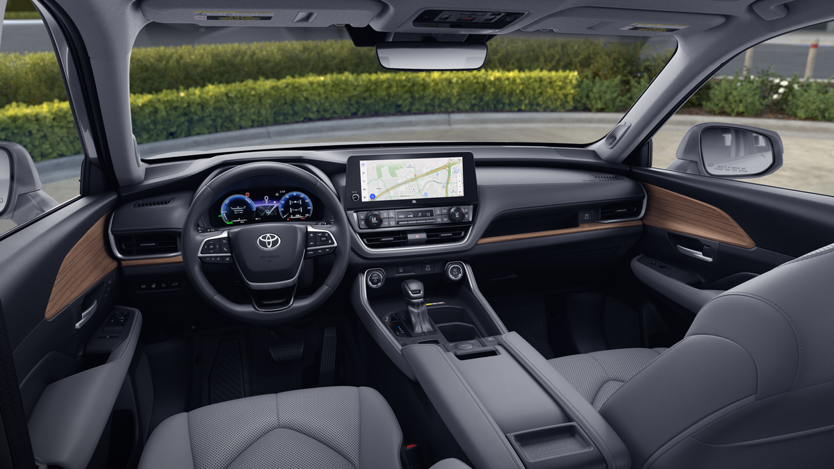 New 2026 Toyota Grand Highlander Hybrid SUV