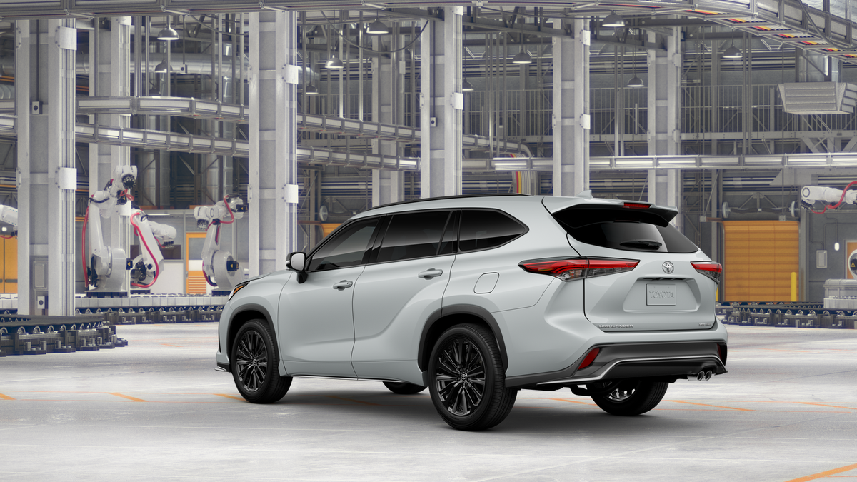 2025 Toyota Highlander XSE photo 4