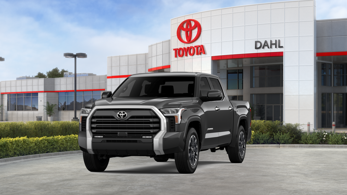 2026 Toyota Tundra Limited CrewMax photo 18