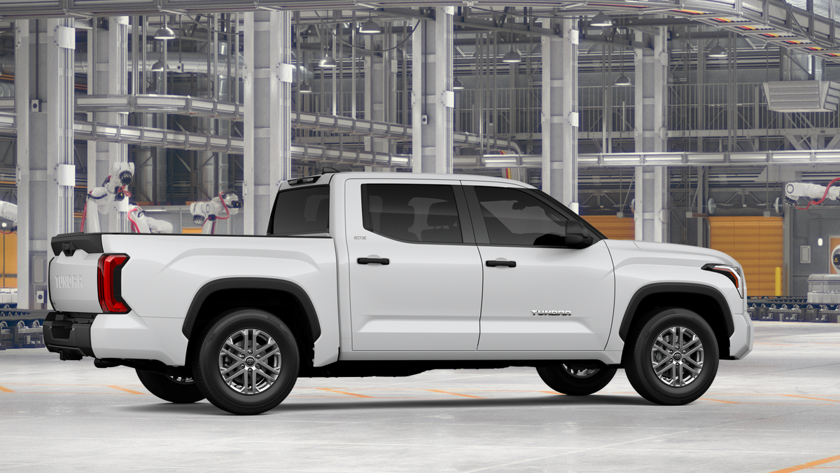 2026 Toyota Tundra SR5 CrewMax photo 11