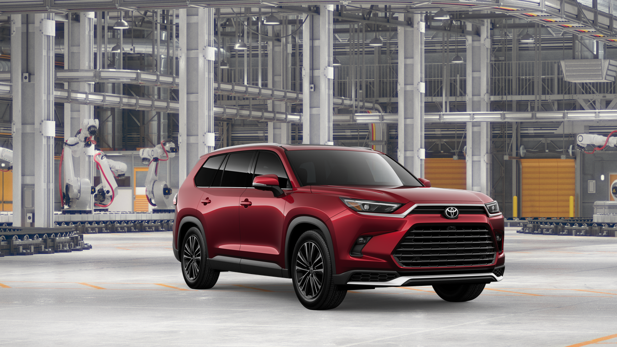 New 2026 Toyota Grand Highlander Hybrid SUV