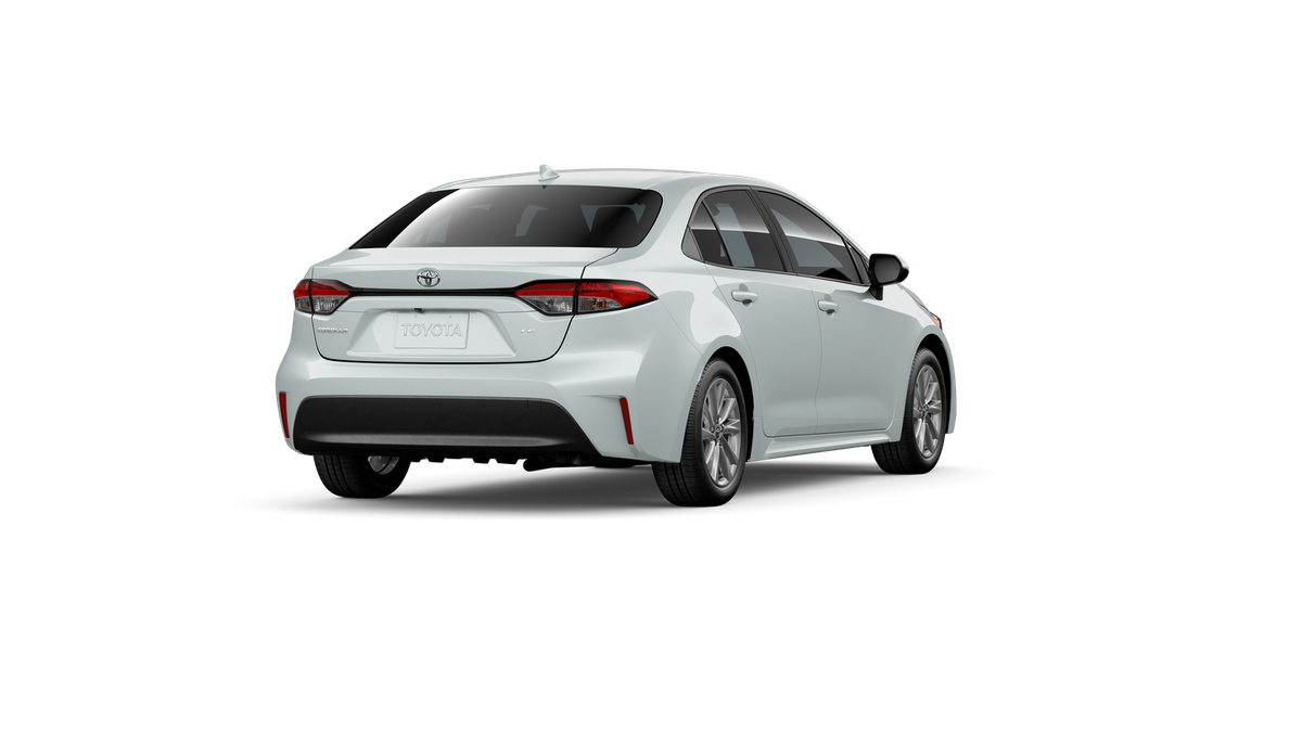 New 2026 Wind Chill Pearl <sup>1</sup> Toyota  LE image 11