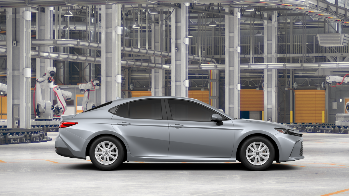 2026 Toyota Camry LE photo 11