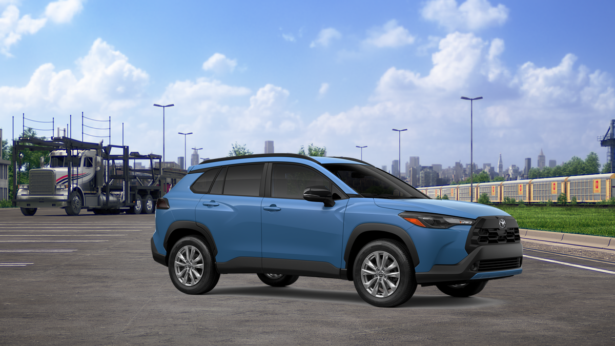 2026 Toyota Corolla Cross LE photo 11