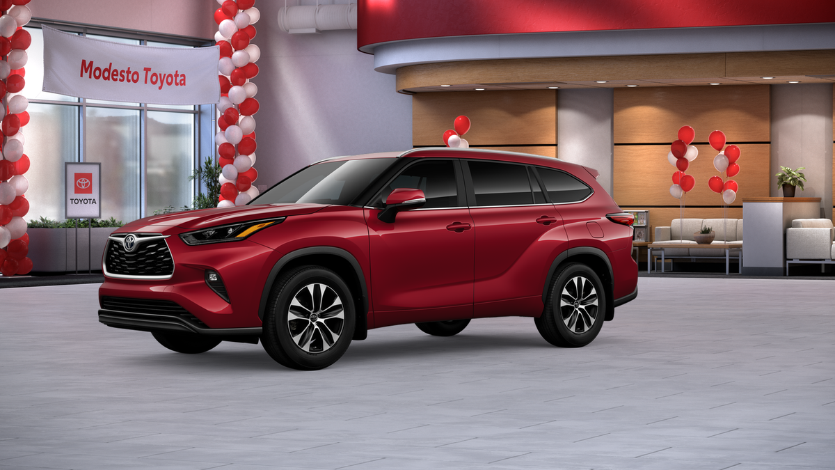 New 2026 Toyota Highlander SUV