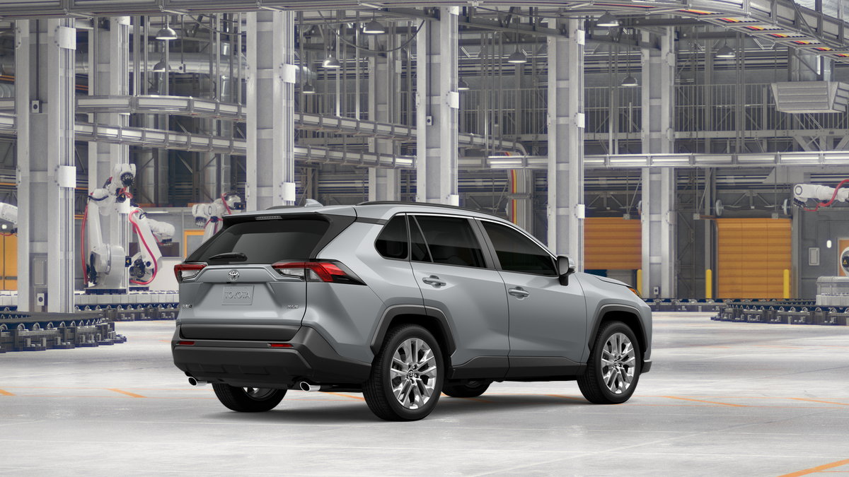 2025 Toyota RAV4 XLE Premium photo 7