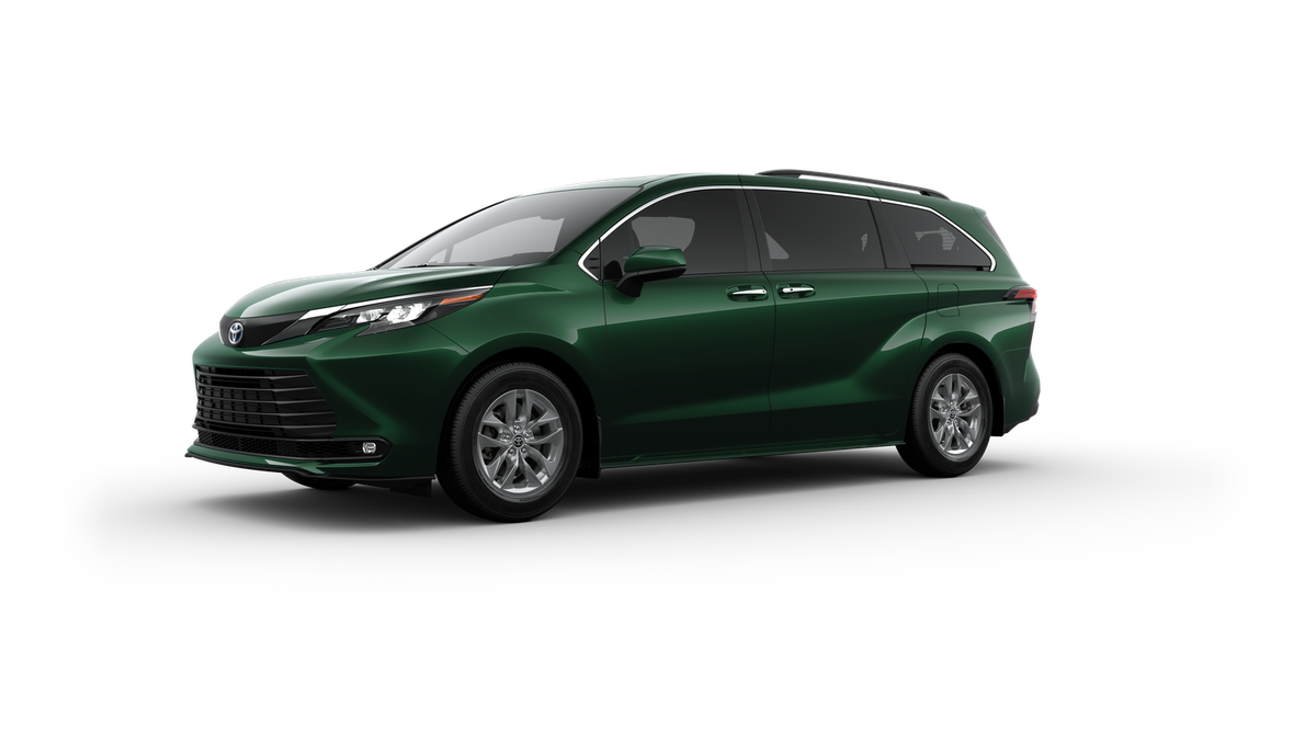 2025 Toyota Sienna XLE photo 20