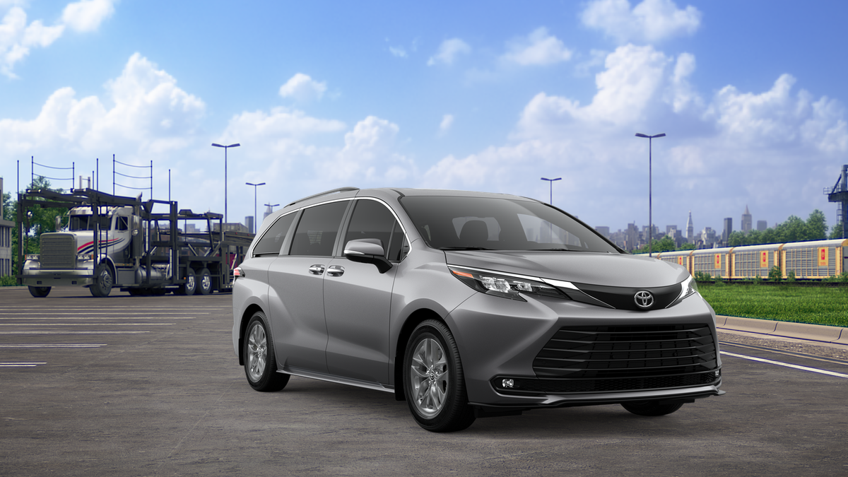 New 2026 Heavy Metal <sup>1</sup> Toyota  XLE image 17