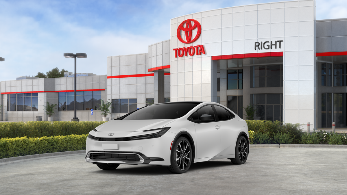  Toyota Prius Plug-in Hybrid