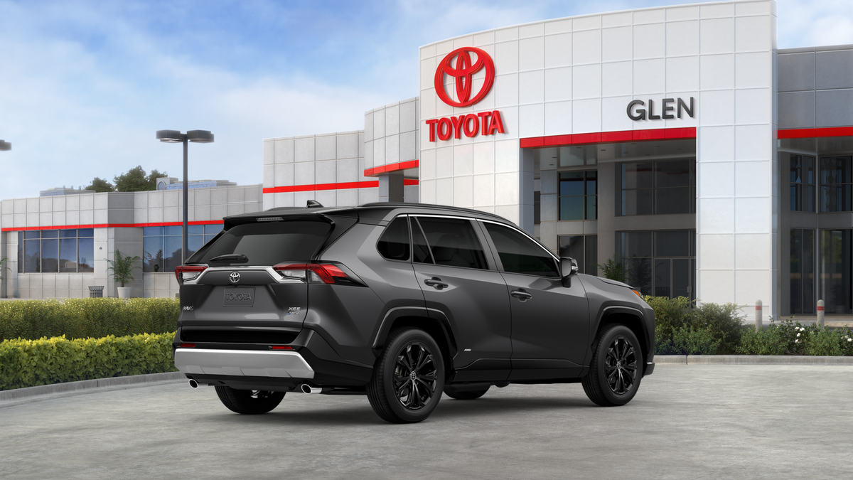 2025 Toyota RAV4 Hybrid XSE photo 13