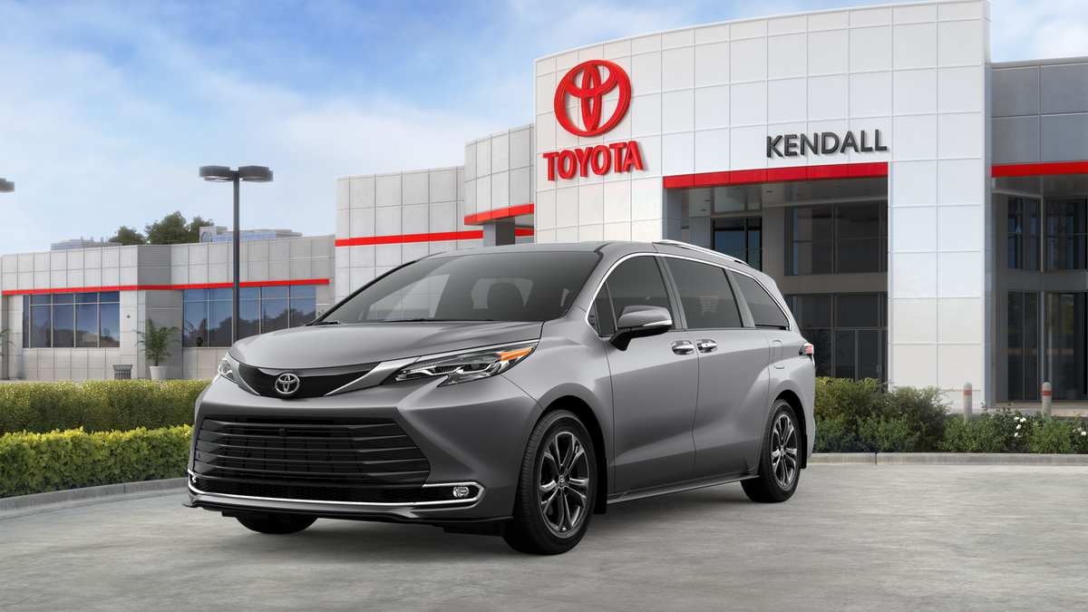 2026 Toyota Sienna  Platinum
