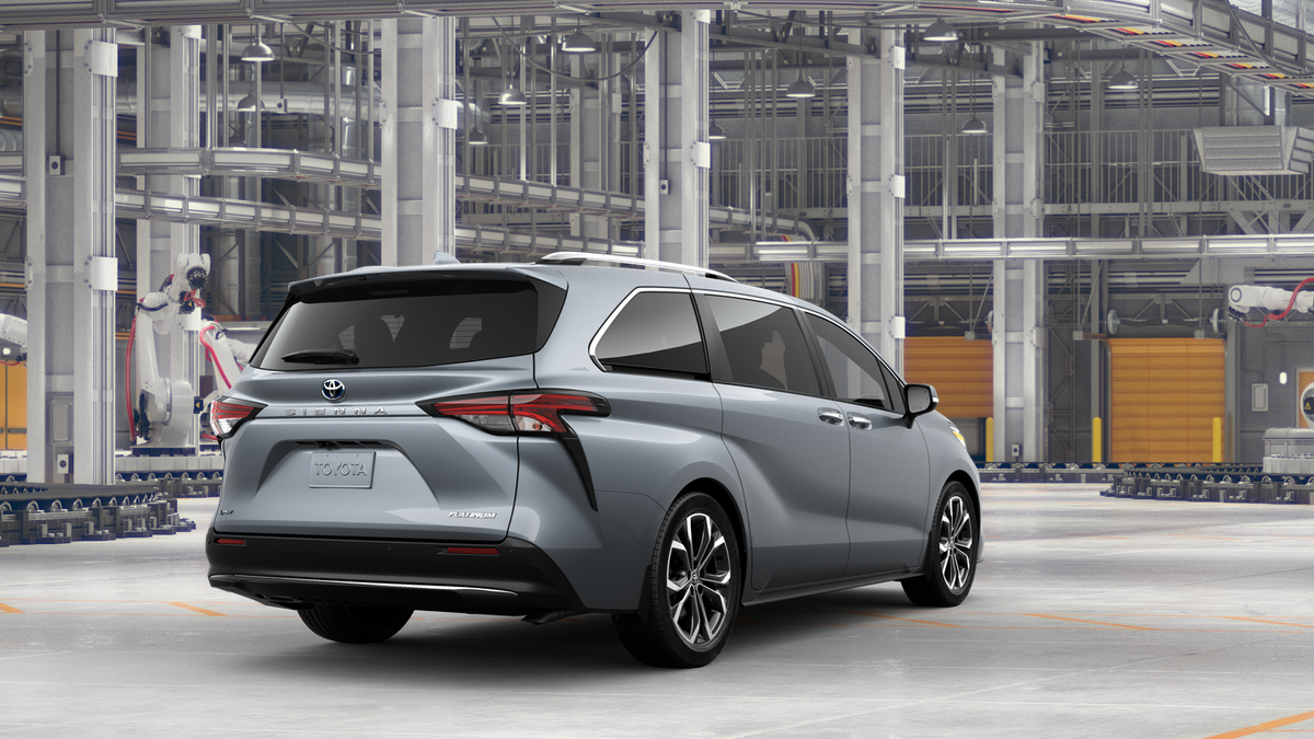 2025 Toyota Sienna Platinum photo 11