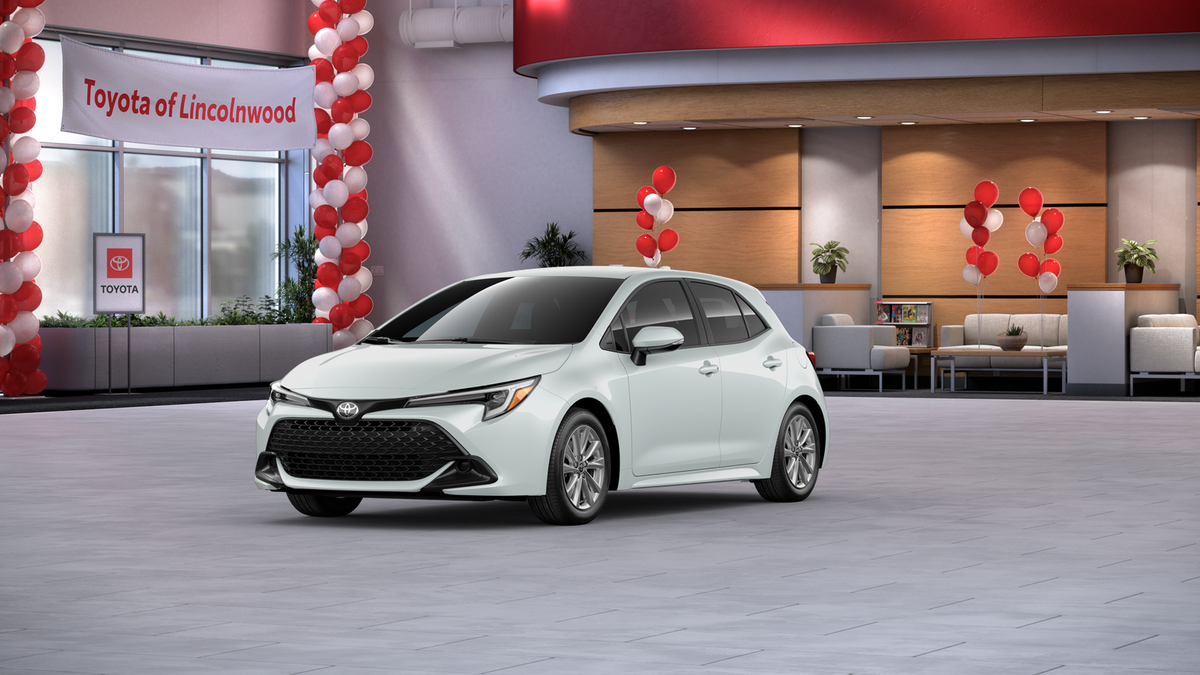 2025 Toyota Corolla Hatchback SE