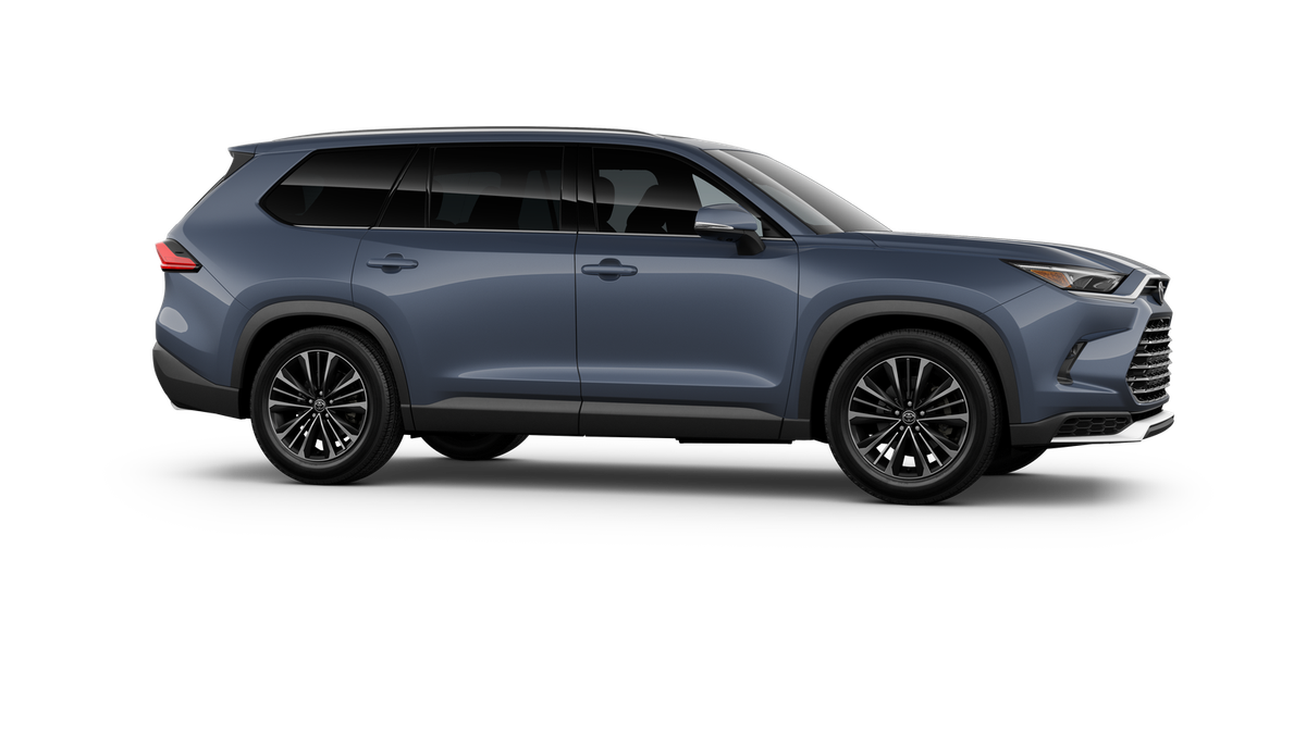 2025 Toyota Grand Highlander Hybrid MAX Platinum photo 11
