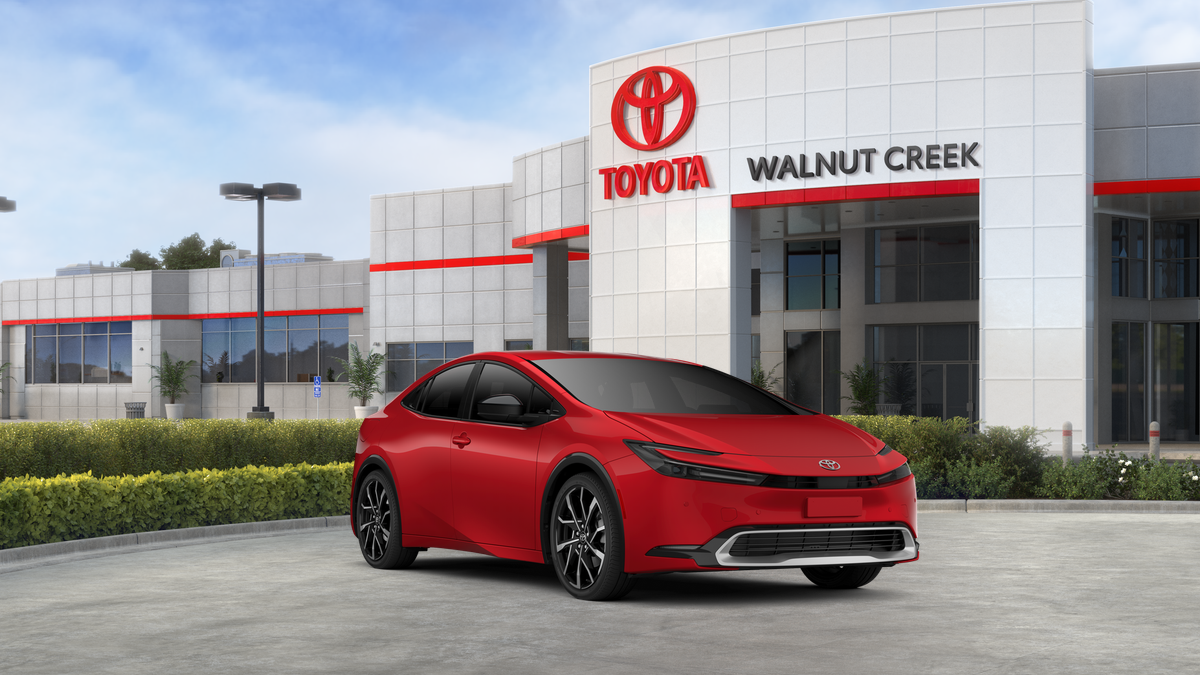 2026 Toyota Prius Plug-in Hybrid XSE - Photo 17