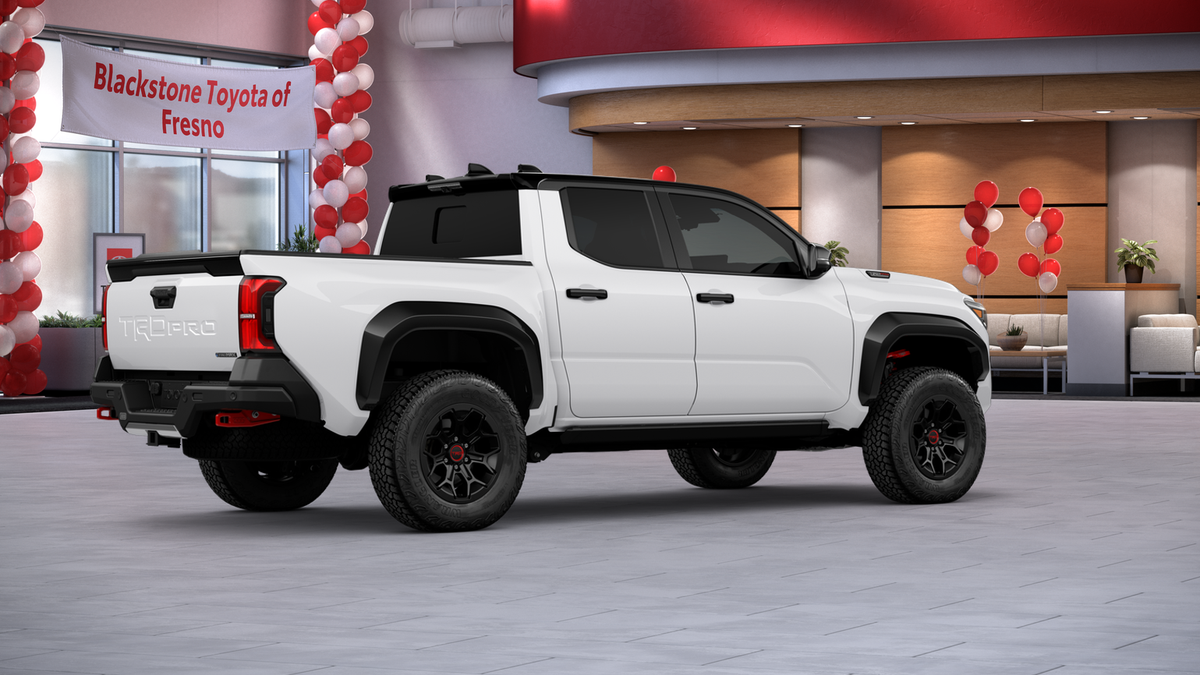 2025 Toyota Tacoma TRD Pro - Photo 14