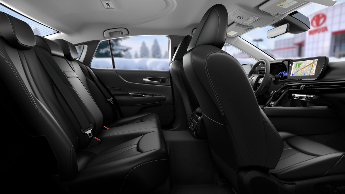 2026 Toyota Mirai photo 2