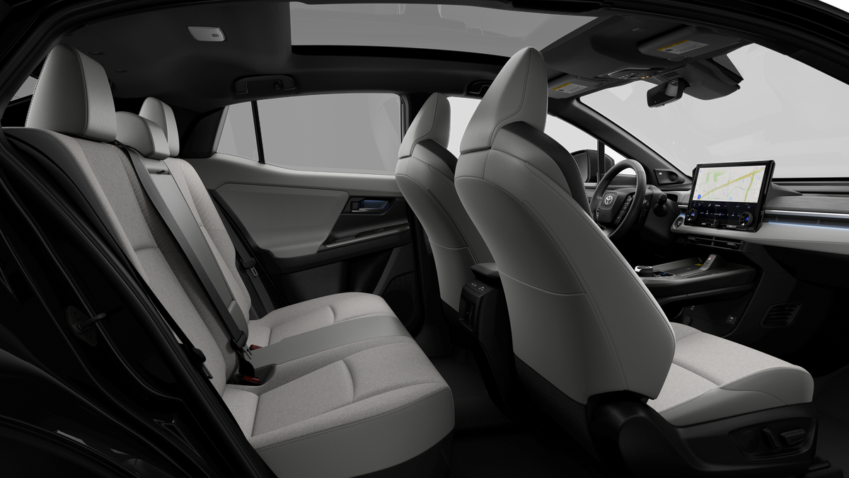 2026 Toyota C-HR XSE - Photo 14