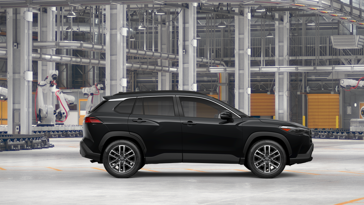2026 Toyota Corolla Cross XLE photo 13