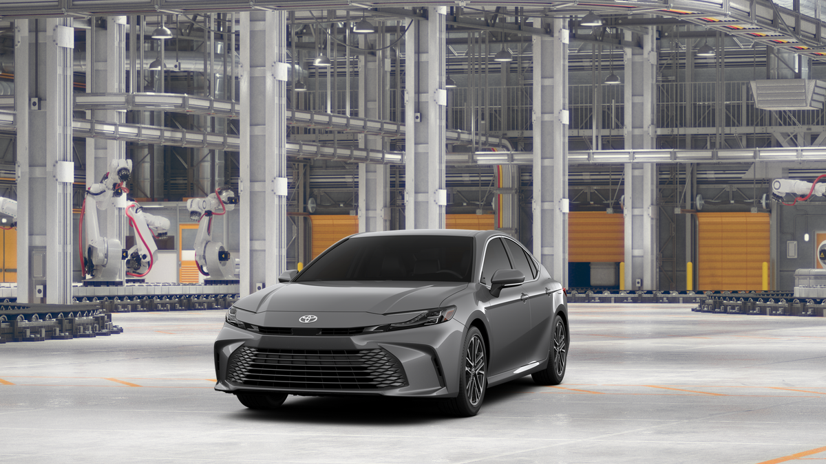 2026 Toyota Camry XLE photo 18