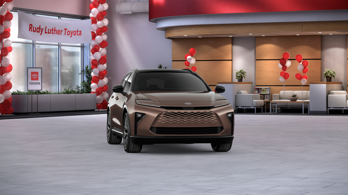 New 2026 Bronze Age with Black roof <sup>1</sup> Toyota  Limited image 18