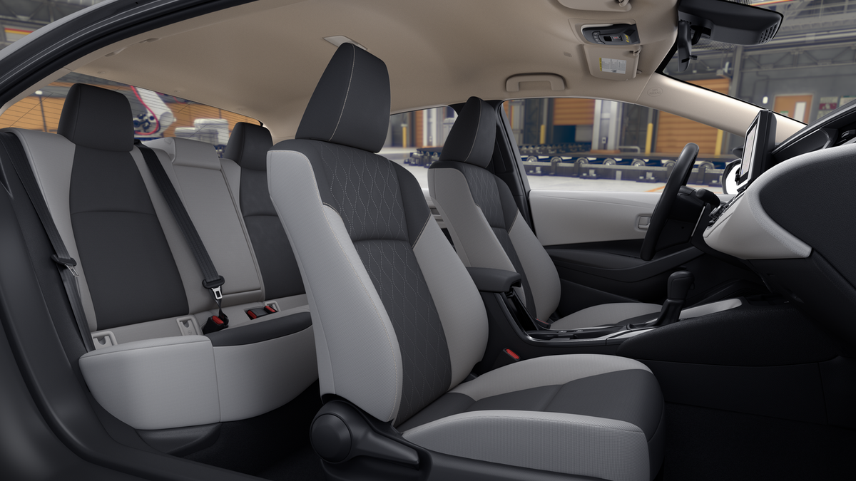2026 Toyota Corolla LE photo 19