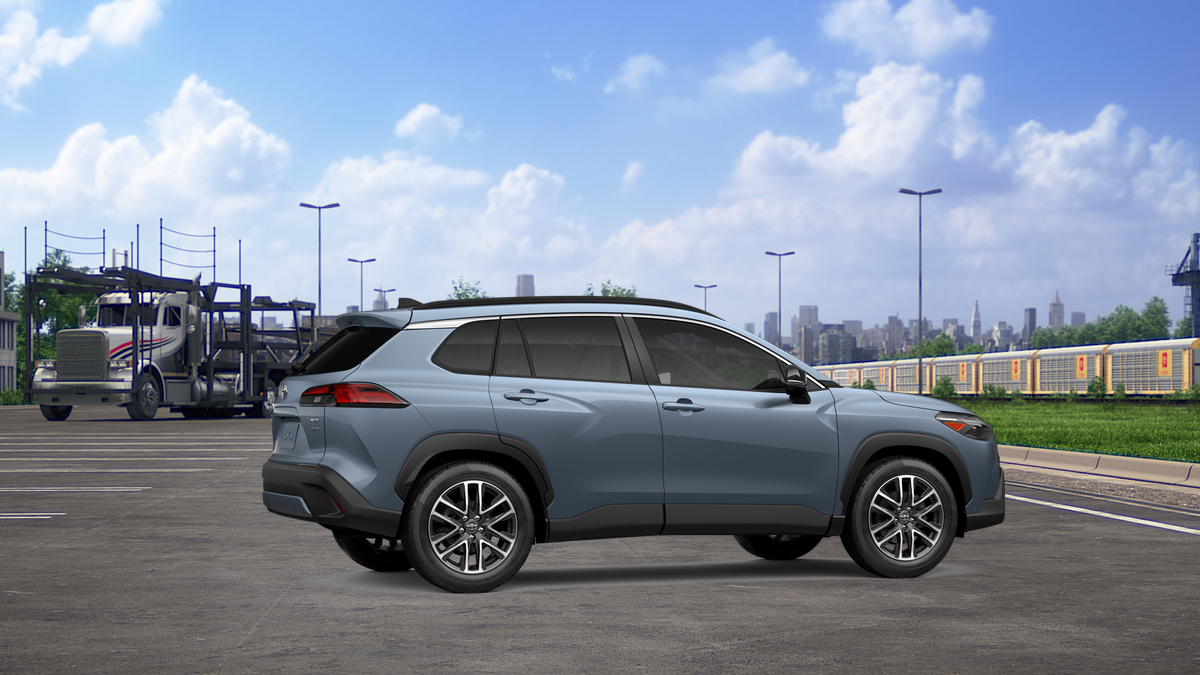 2026 Toyota Corolla Cross XLE photo 8
