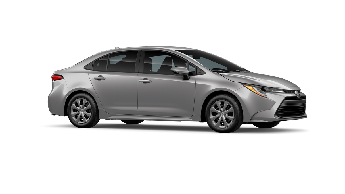 New 2027 Classic Silver Metallic Toyota  LE image 31