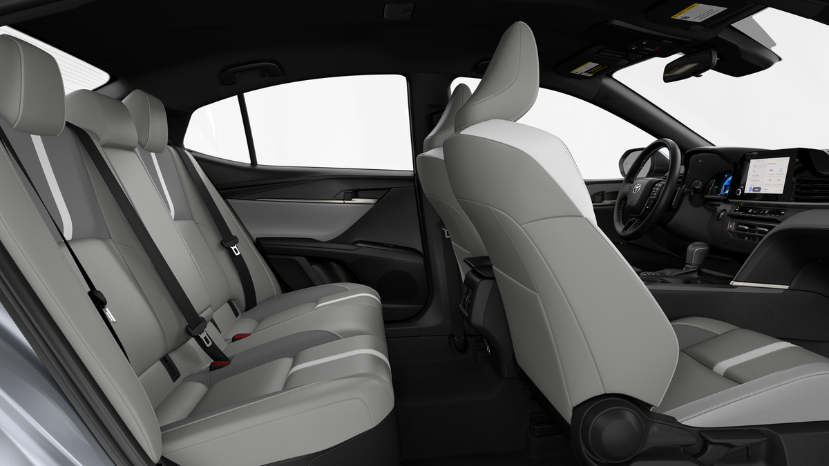 2025 Toyota Camry SE photo 50