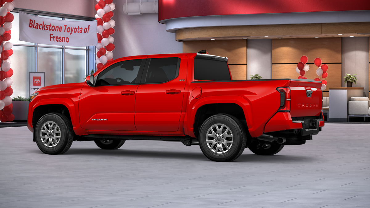 2026 Toyota Tacoma SR5 - Photo 8