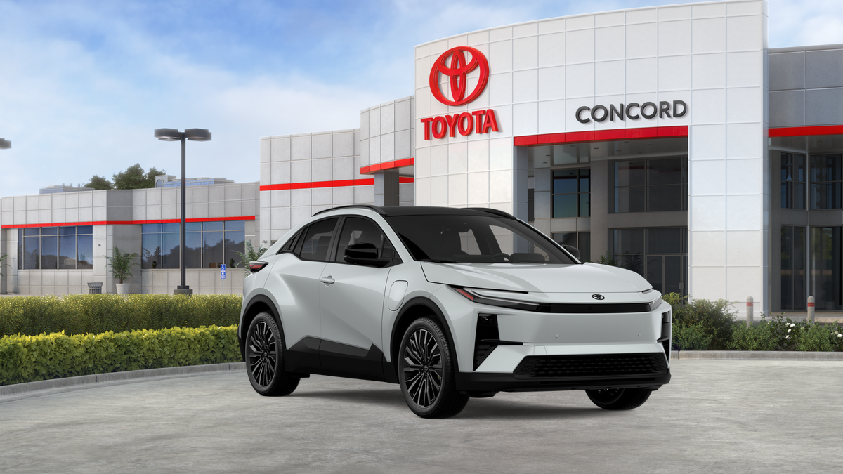 New 2026 Wind Chill Pearl Toyota XSE image 82