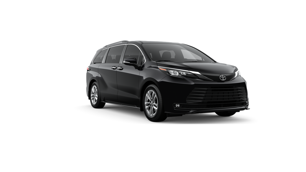 Sienna XLE 2.5L Hybrid Engine Front-Wheel Drive 7-passenger seating [14]