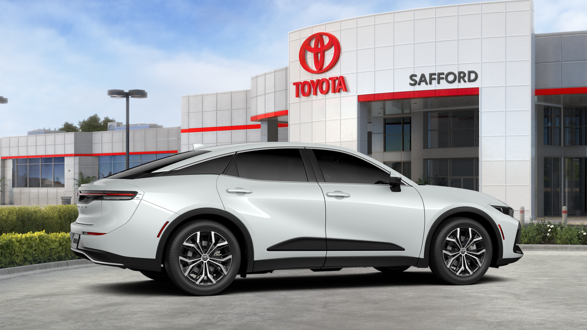 New 2026 Oxygen White <sup>1</sup> Toyota  XLE image 13