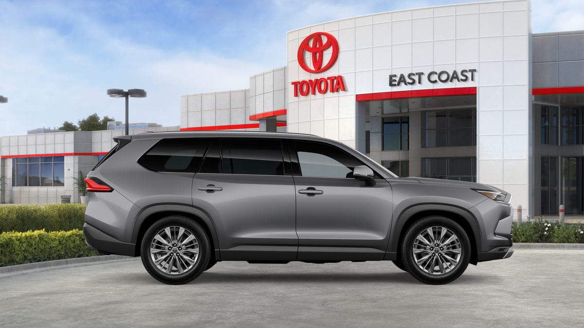 New 2026 Heavy Metal <sup>1</sup> Toyota  Platinum image 15