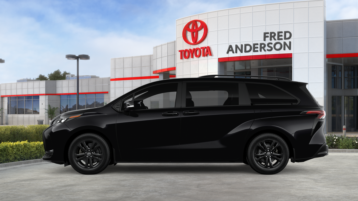 New 2026 Toyota Sienna Van