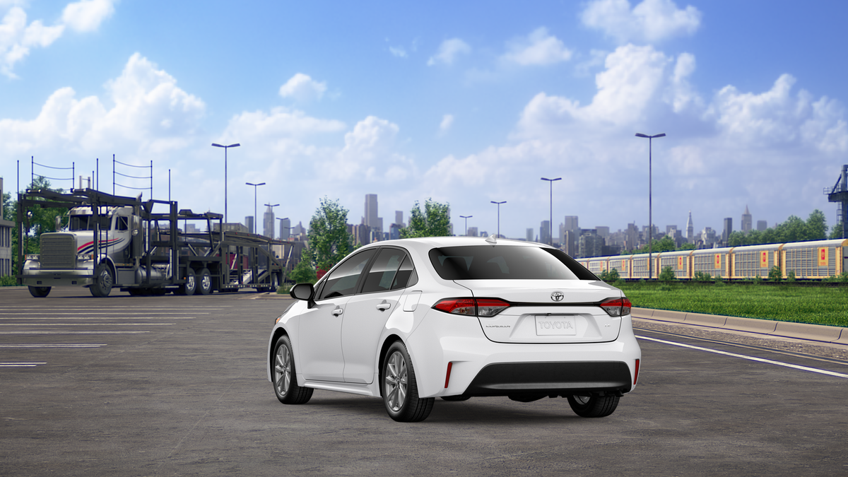 2026 Toyota Corolla LE photo 7