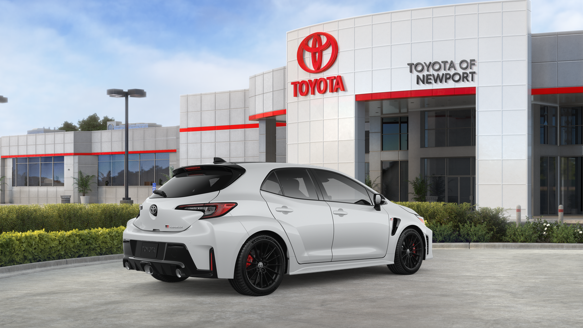 New 2026 Ice Cap Toyota  Premium Plus DAT image 12