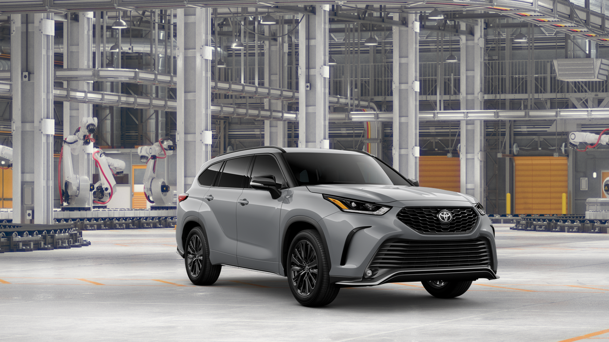 2025 Toyota Highlander XSE photo 15