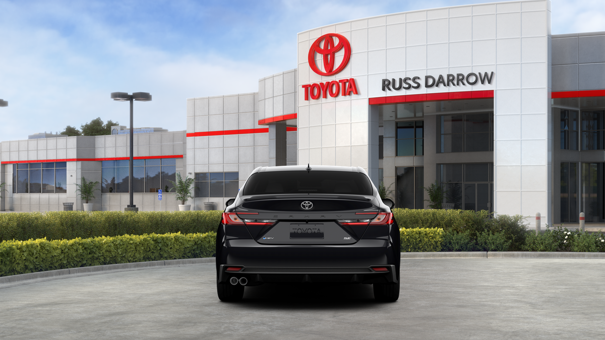 2026 Toyota Camry SE photo 4