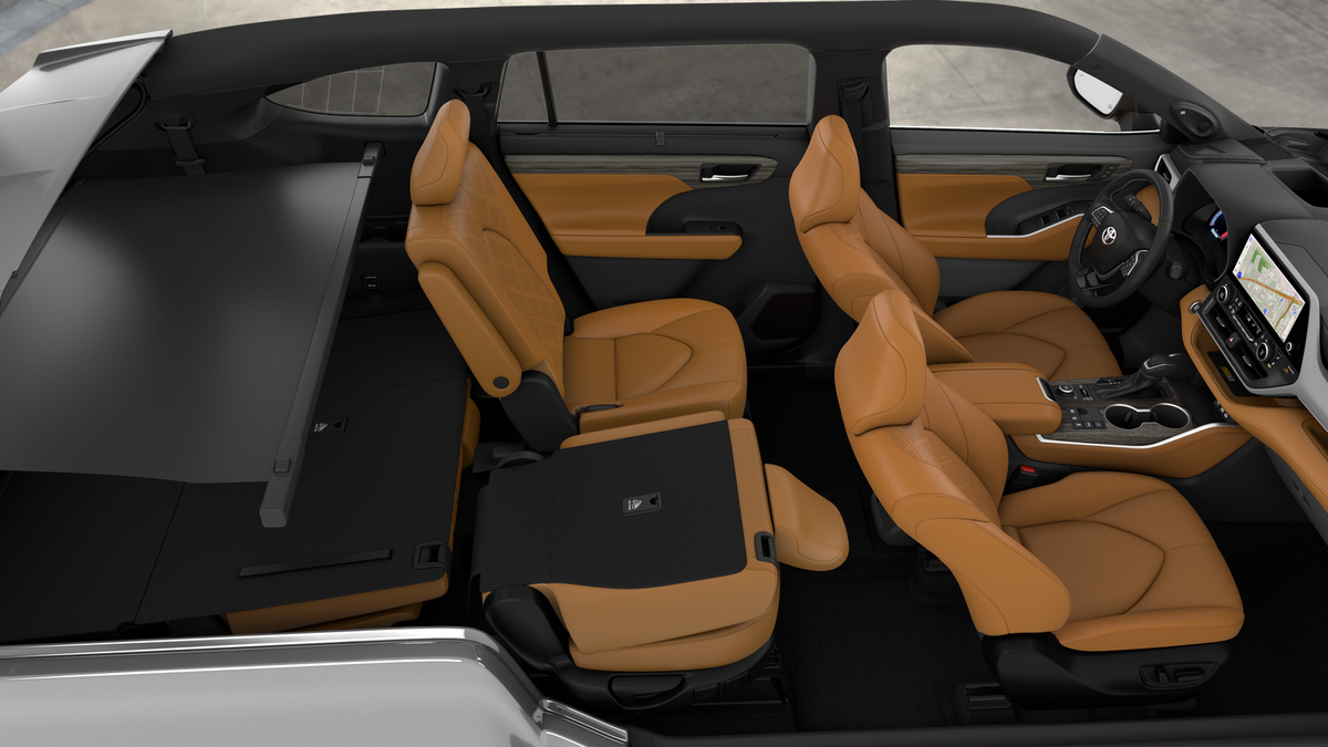 New 2026 Midnight Black Metallic Toyota  Platinum image 4