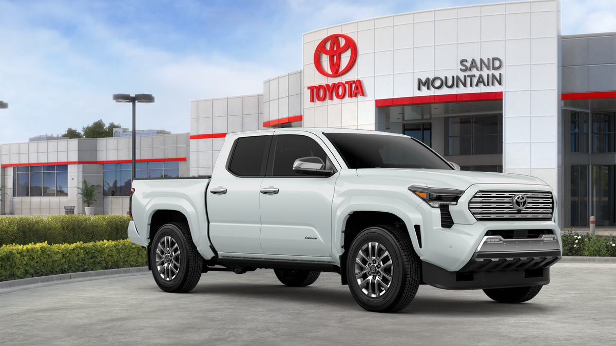 New 2026 Wind Chill Pearl <sup>1</sup> Toyota  Limited image 39