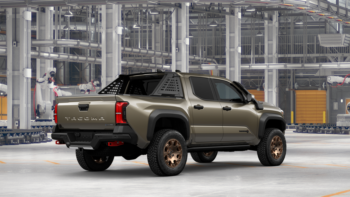 2025 Toyota Tacoma Trailhunter photo 12