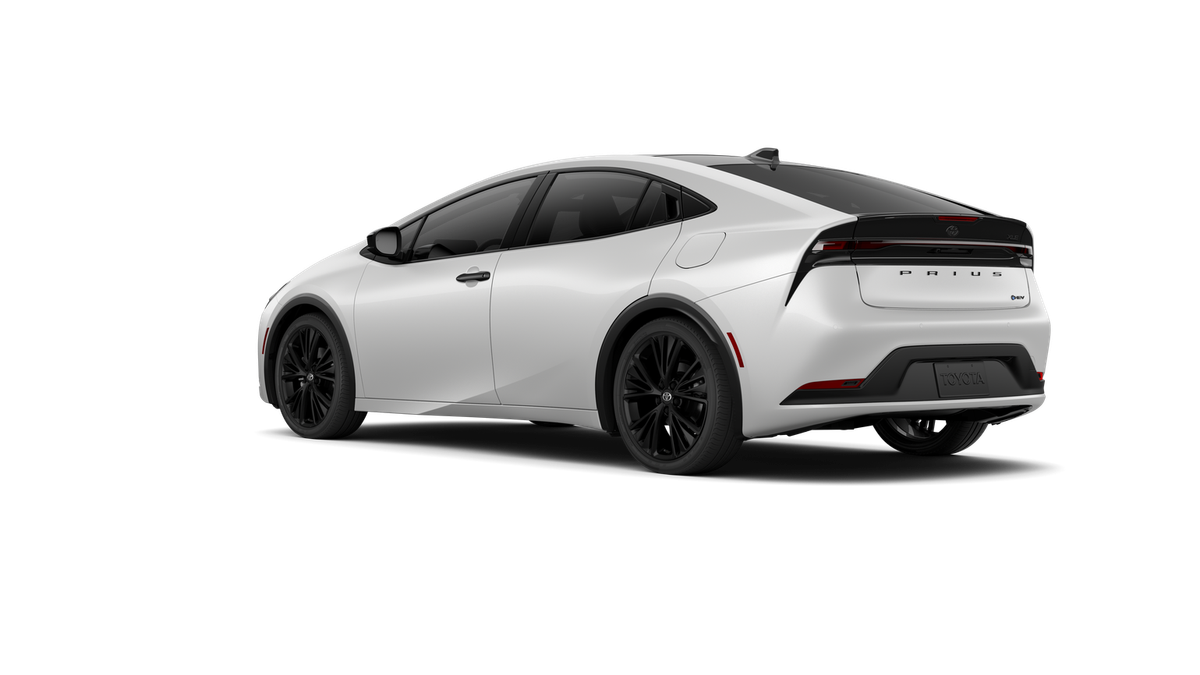 New 2027 Toyota Prius Sedan