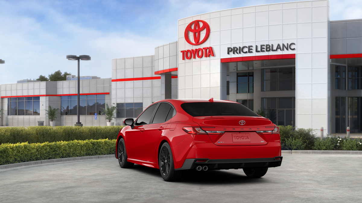 2026 Toyota Camry SE photo 24