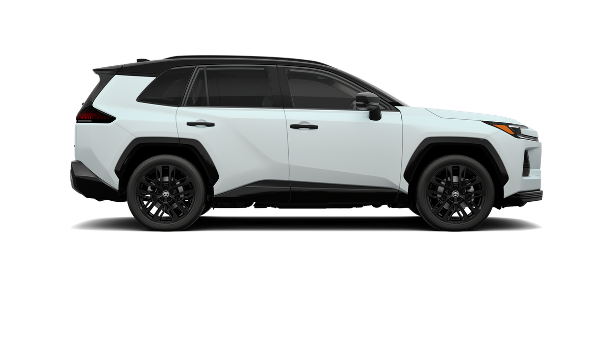 New 2026 Wind Chill Pearl with Midnight Black Metallic roof <sup>1</sup> Toyota  XSE image 14